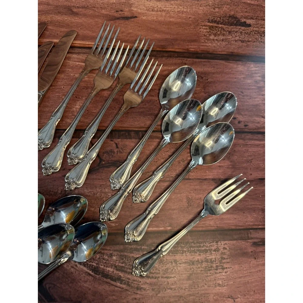 Oneida Arbor Rose True Rose Rogers Stainless Forks Spoons Knives Mixed Lot 17 Pc